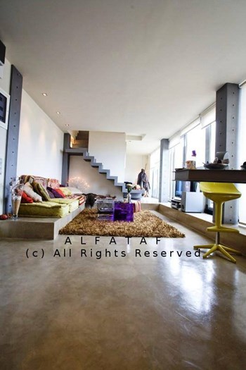 ΜΕΤΑΛΛΙΚΗ ΕΣΩΤΕΡΙΚΗ ΣΚΑΛΑ